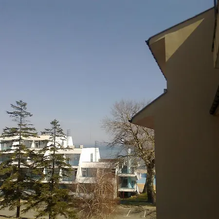 Evgeniya's In Apartament Obzor